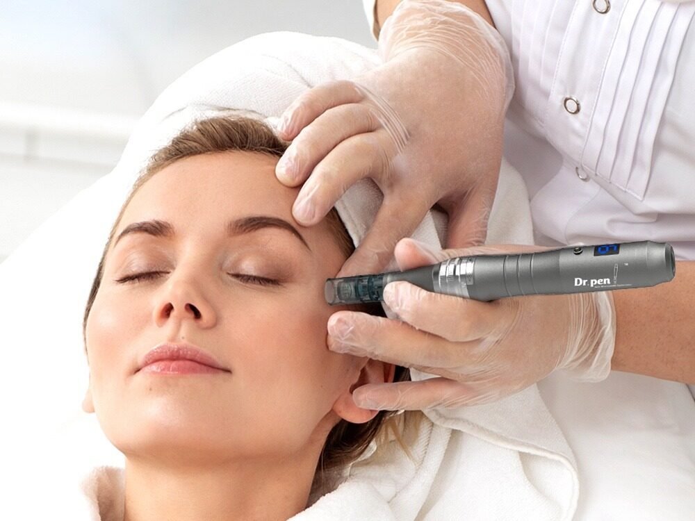 Skin Clinic 21 dermapen facial e1740367678509